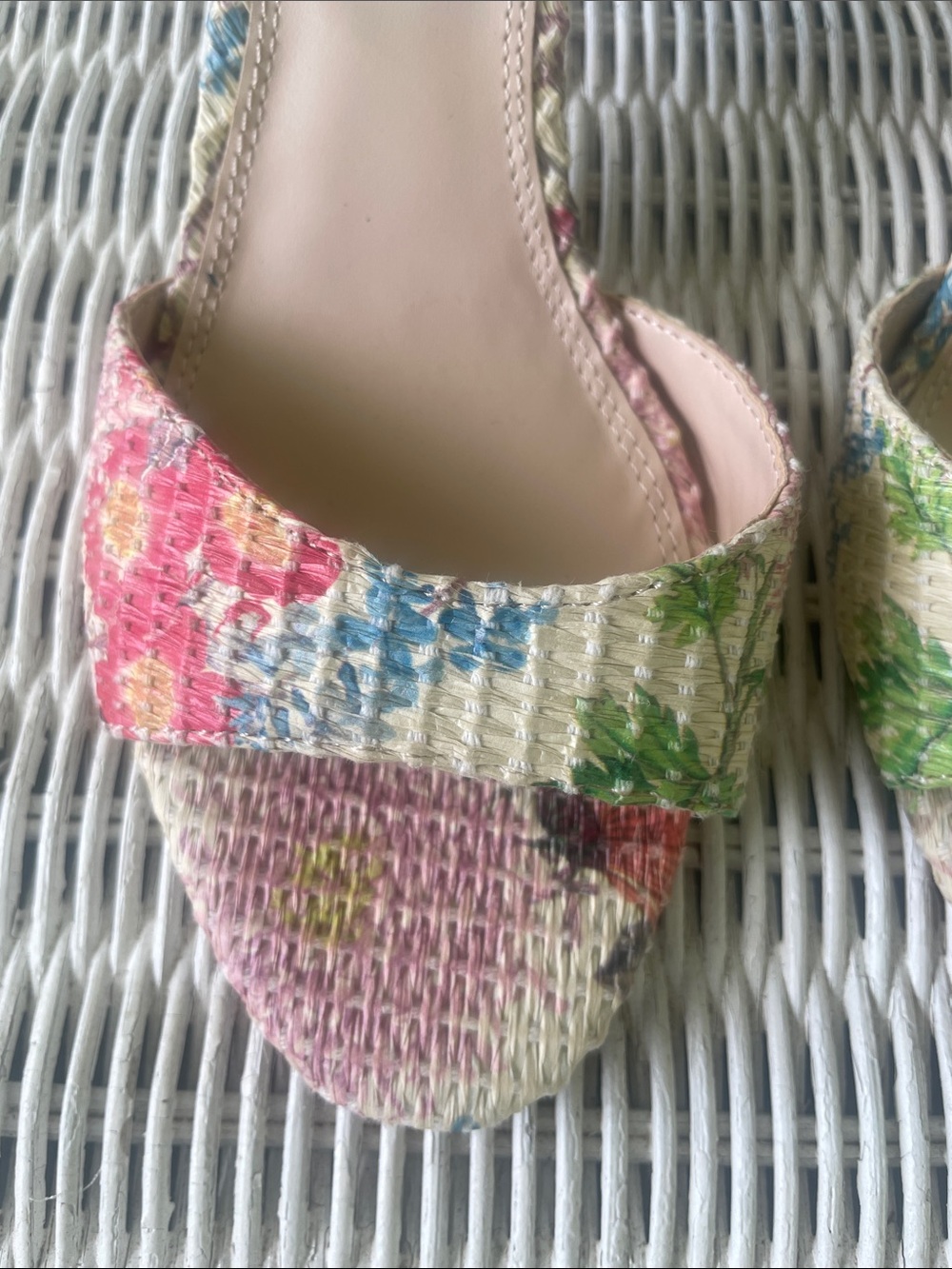New Dune London Raffia Floral Sandal size US 7/ EU 37 - Picture 6 of 13